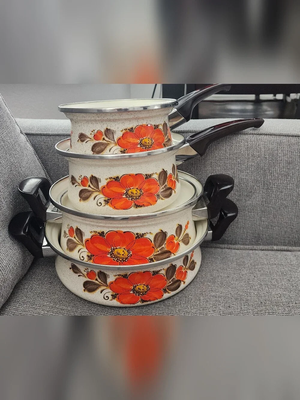 Show-pans Sanko Ware Japan Orange Floral Enamel Saucepan Set
